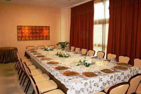 Hotel Villa Mokarta Salemi Екстер'єр фото